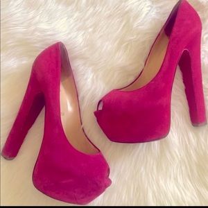 CHRISTIAN LOUBOUTIN DAFF SHAMELESS FUCHSIA PINK SUEDE PEEP TOE PLATFORM PUMPS 39
